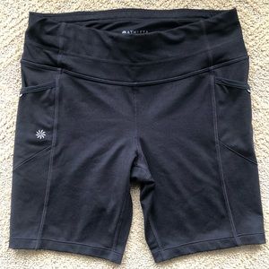 Black Athleta bike shorts 7”